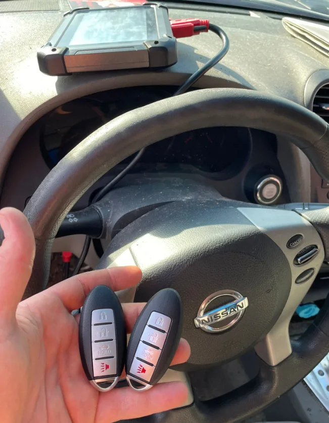 Nissan Intelligent Key fob programming through BCM and OBD-II port at customer location
